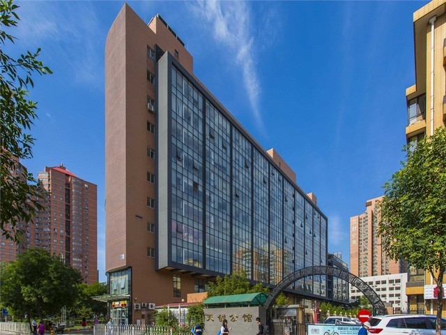 福建什么是侧面贴辅料机零售价格